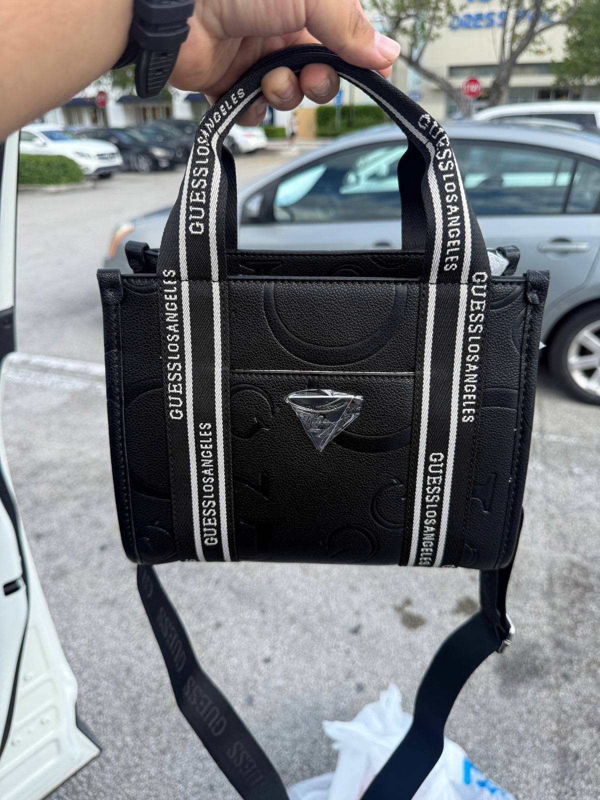 Mini Tote Guess