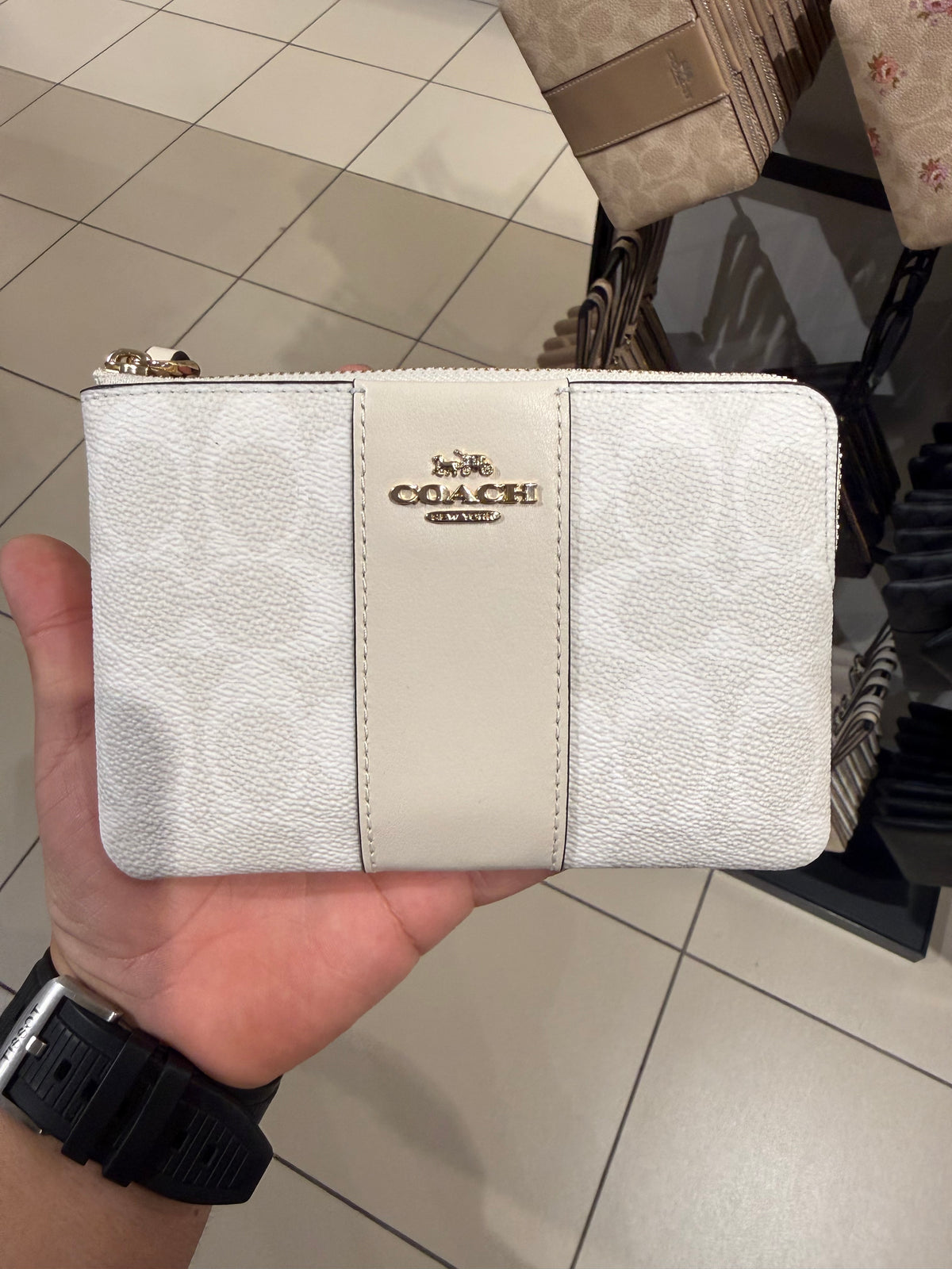 Muñequera Coach