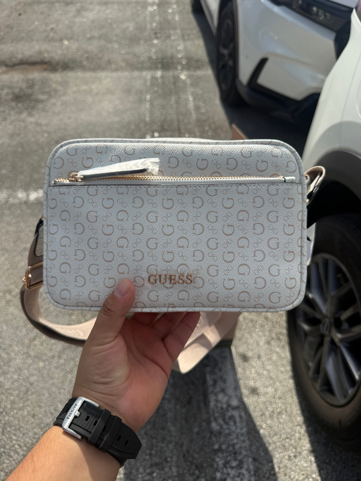 Crossbody Guess
