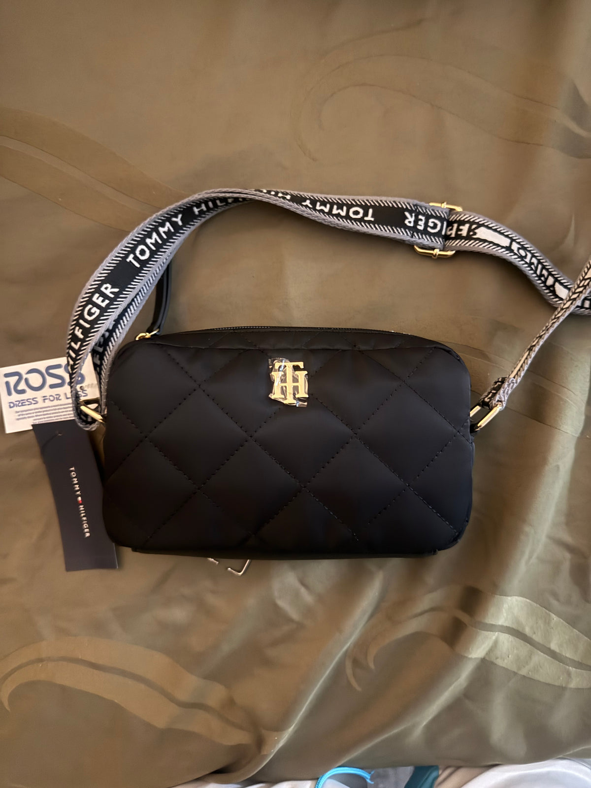 Crossbody Tommy